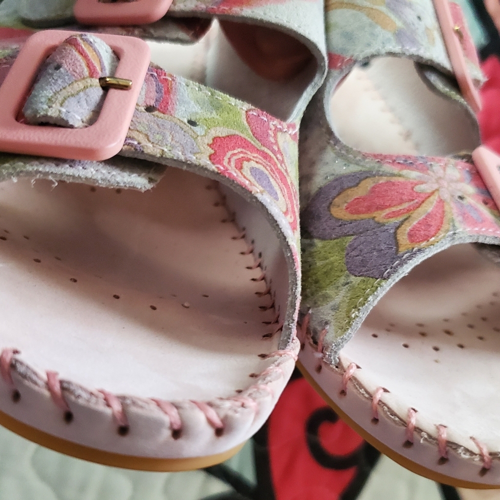 la Plume Women's Italian Size 40/8.5 PAISLEY Sandals ~ NEW WITH BOX - Picture 6 of 9